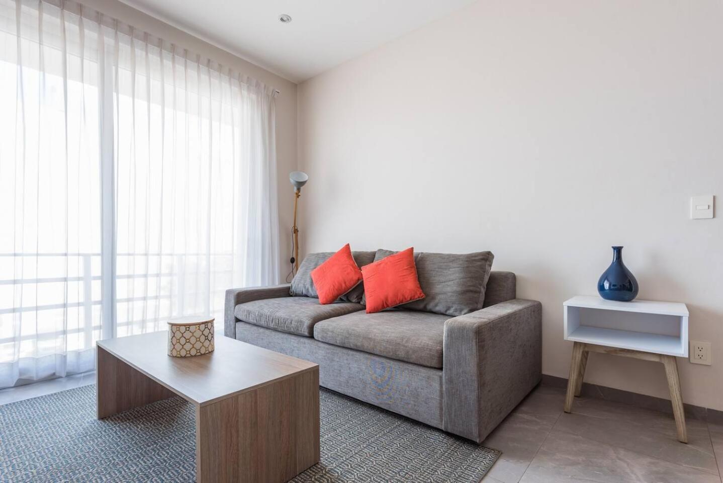 Apartamento Spacious Retreat For 10 People *